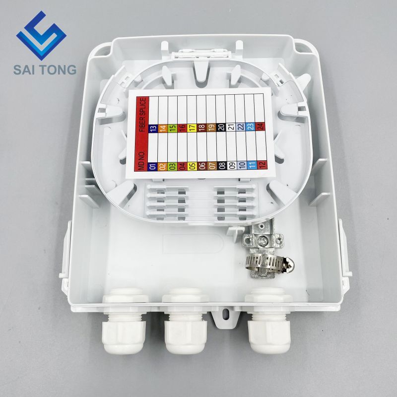 Cixi Saitong FTTH 8 Núcleo caixa terminal de fibra óptica interna 8 portas Caixa de fibra montada na parede 1 in/3 out FDB Novo produto